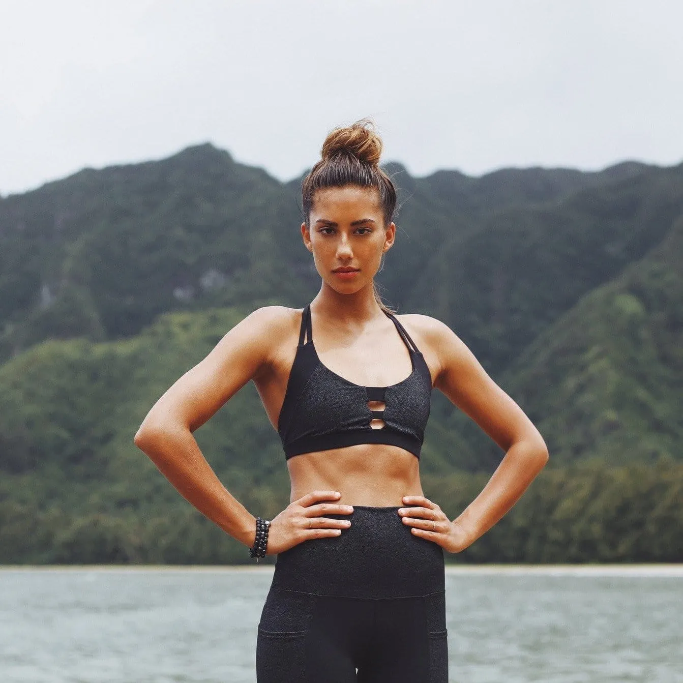 Black   Charcoal | Strappy Sports Bra