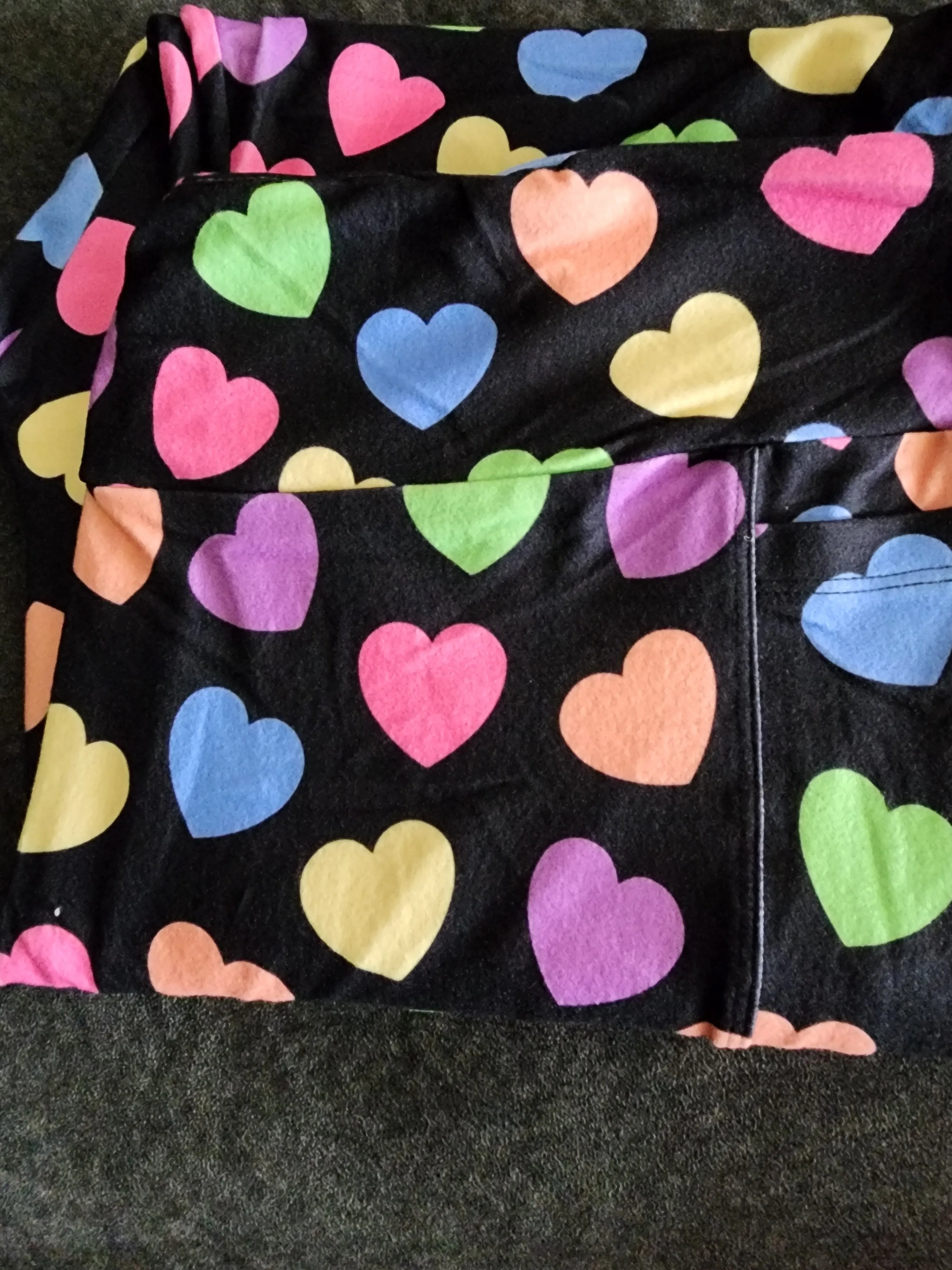 *Charlies Project Valentine's Pastel Heart Leggings