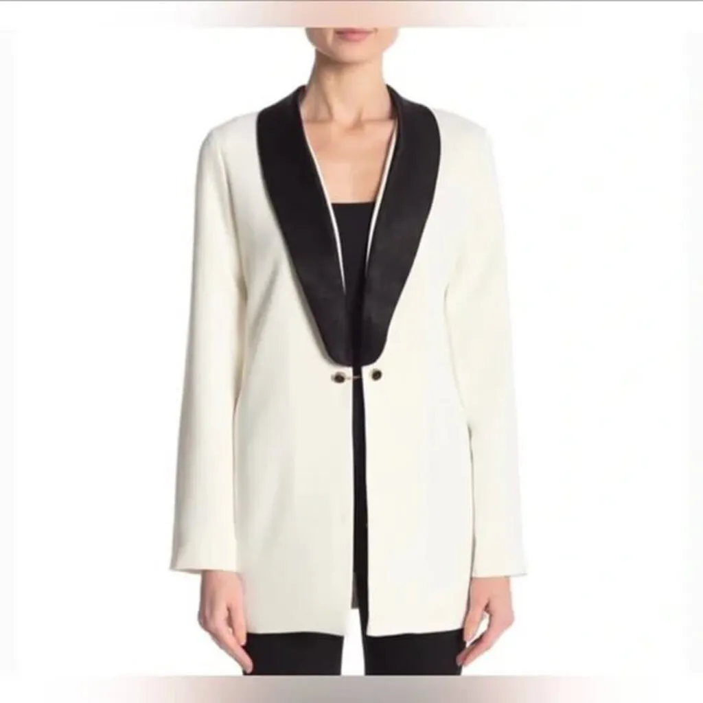 Cupcakes & Cashmere NWT Barrington Shawl Blazer - Size Large